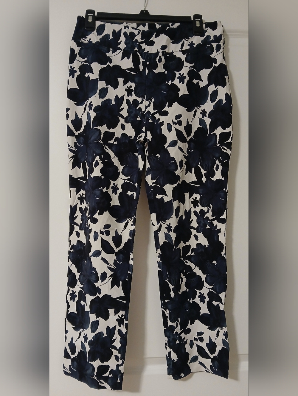 Joseph Ribkoff Floral Dress Pants‎ - Picture 10 of 10